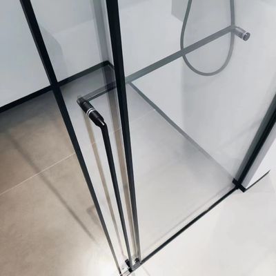 Edelstahl, minimalistisches Design, Schiebetür zur Verfügung in Duschtür